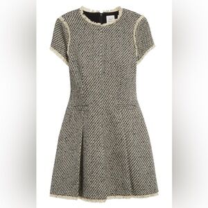 Cons a sept 5a7 dress size US4